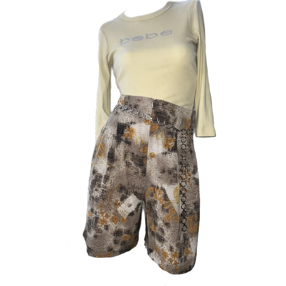 Vintage abstract loose shorts